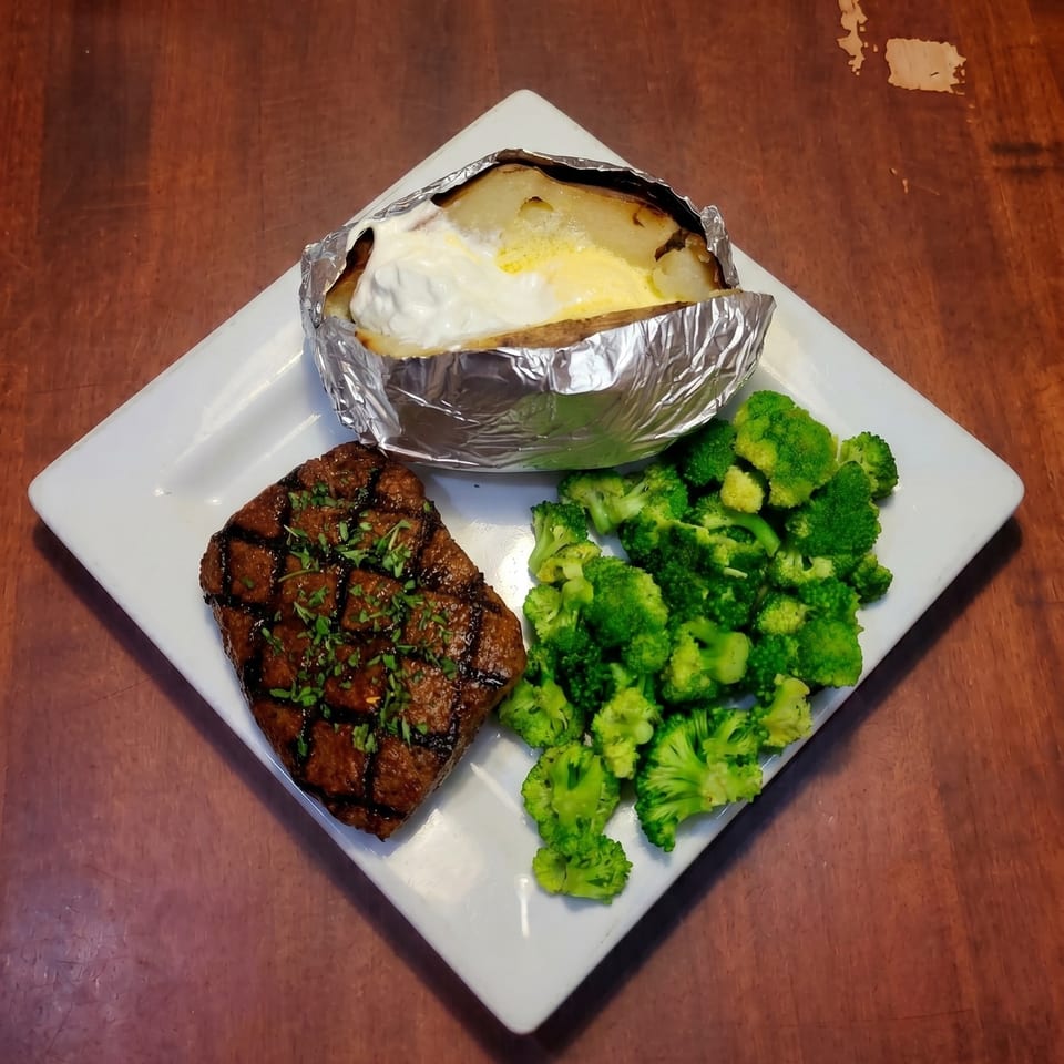 Savor Your Lunch with Us