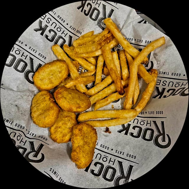 Kids Chicken Nuggets.
